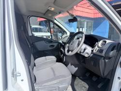 2016 Renault Trafic 103KW X82 Glacier White