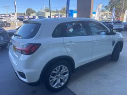 2023 Mitsubishi ASX ES