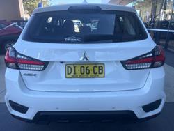 2023 Mitsubishi ASX ES