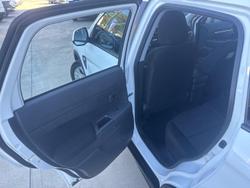 2023 Mitsubishi ASX ES