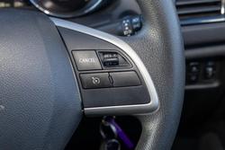 2023 Mitsubishi ASX ES