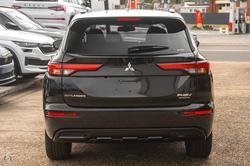 2024 Mitsubishi Outlander PHEV GSR
