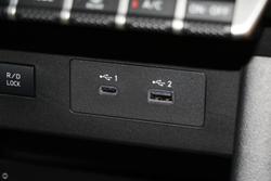 2025 Mitsubishi Triton GLX-R