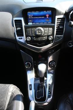 2014 Holden Cruze SRi Z-Series JH Series II MY14 Phantom