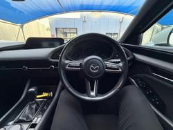 2020 Mazda 3 G20 Evolve