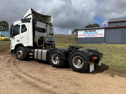 2022 Volvo Fm Series FM11 WHITE