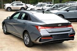 2026 Hyundai i30 Hybrid