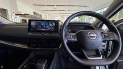 2026 Nissan X-TRAIL ST