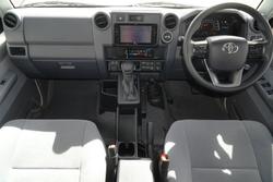 2025 Toyota Landcruiser GXL