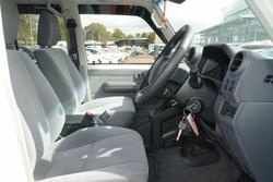 2025 Toyota Landcruiser GXL