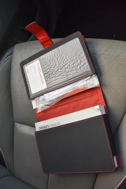 2016 Kia Carnival Platinum YP MY16 Clear White