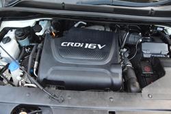 2016 Kia Carnival Platinum YP MY16 Clear White