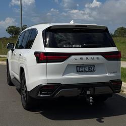 2025 Lexus LX 600 Luxury