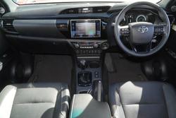 2019 Toyota Hilux Rogue