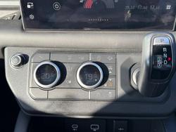 2023 Land Rover Defender 110 D300 X-Dynamic HSE