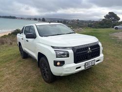 2025 Mitsubishi Triton GLX-R