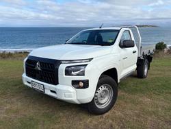 2025 Mitsubishi Triton GLX