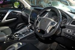 2019 Mitsubishi Pajero Sport Black Edition