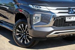 2022 Mitsubishi Pajero Sport Exceed