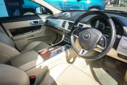 2015 Jaguar XF Premium Luxury