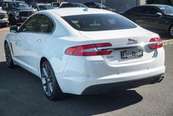 2015 Jaguar XF Premium Luxury