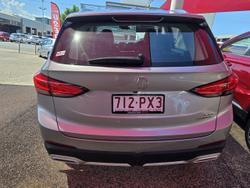 2024 MG ZS Essence Hybrid+