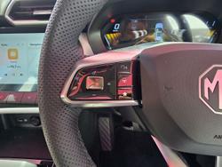 2024 MG ZS Essence Hybrid+