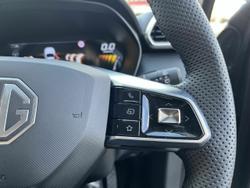 2024 MG ZS Essence Hybrid+