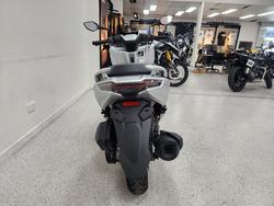 2025 CFMOTO 2025 CFMOTO 150CC 150SC Scooter ABS Silver