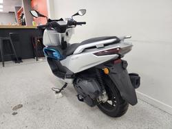 2025 CFMOTO 2025 CFMOTO 150CC 150SC Scooter ABS Silver