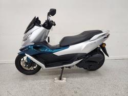 2025 CFMOTO 2025 CFMOTO 150CC 150SC Scooter ABS Silver