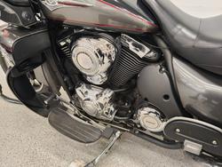 2011 Kawasaki VULCAN 1700 VOYAGER (ABS) Black