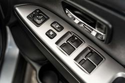 2024 Mitsubishi ASX LS