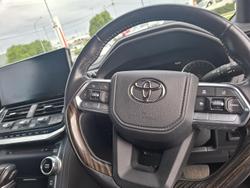 2022 Toyota Landcruiser VX