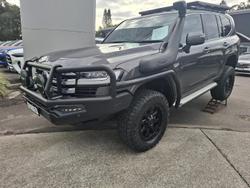 2022 Toyota Landcruiser VX