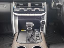 2022 Toyota Landcruiser VX