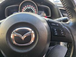 2015 Mazda 3 Maxx