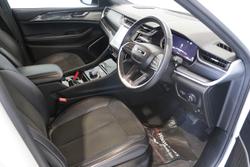 2022 Jeep Grand Cherokee L Night Eagle