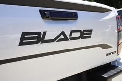 2025 Isuzu D-MAX BLADE