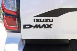 2025 Isuzu D-MAX BLADE
