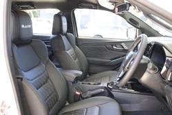 2025 Isuzu D-MAX BLADE