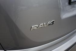 2017 Toyota RAV4 GXL