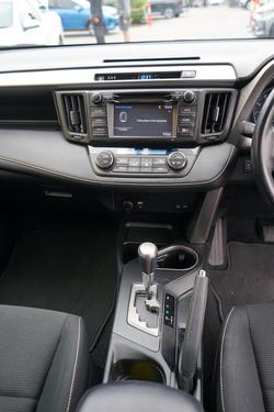 2017 Toyota RAV4 GXL