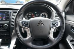 2017 Mitsubishi Pajero Sport GLX