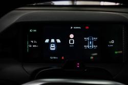2025 MG MGS5 EV Excite 49