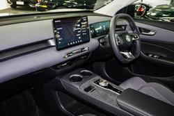 2025 MG MGS5 EV Excite 49