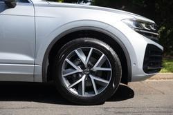 2025 Volkswagen Touareg 210TDI Elegance