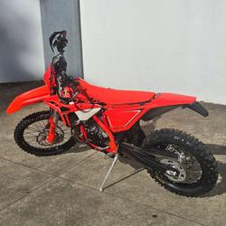 2026 Beta RR 300 X-PRO (2T) RR Red