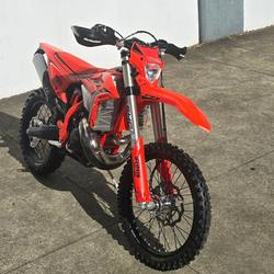 2026 Beta RR 300 X-PRO (2T) RR Red