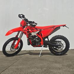 2026 Beta RR 300 X-PRO (2T) RR Red